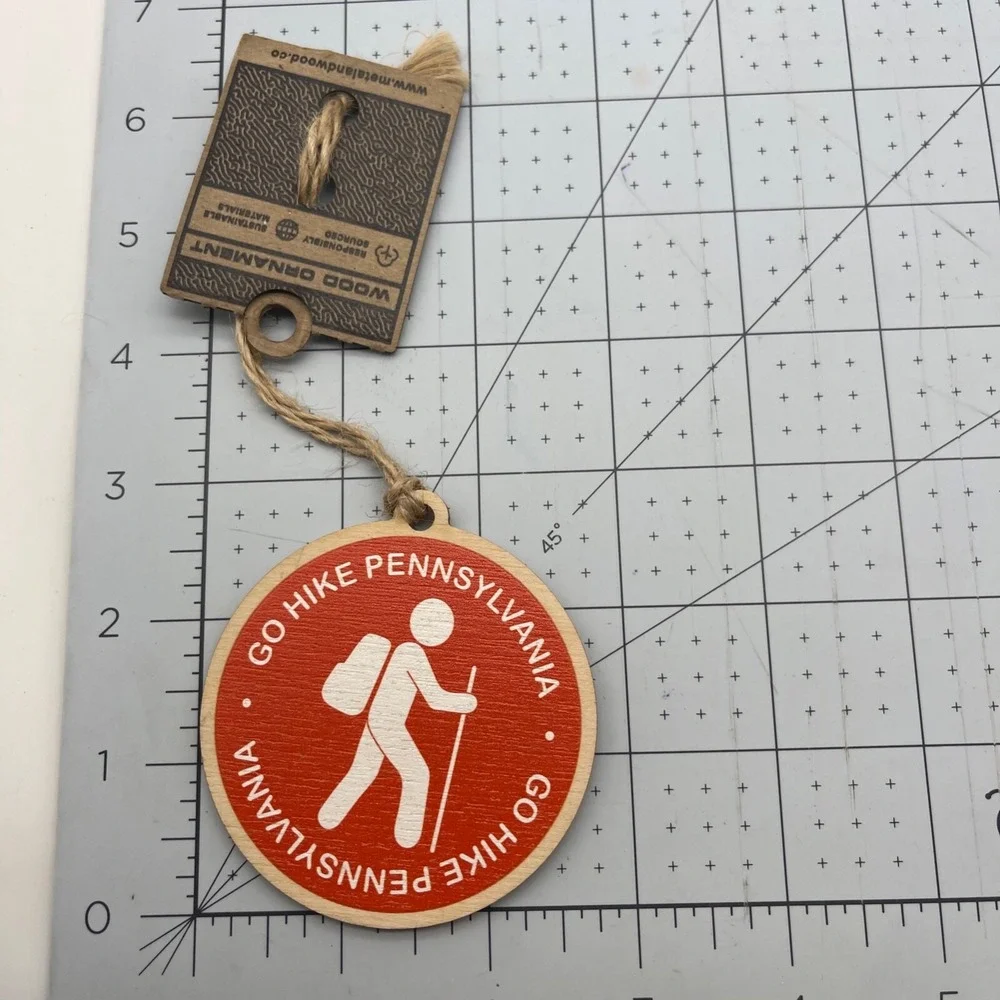 Metal and Wood Co Ornament Travel‎ Pennsylvania PA Go Hike Pennsylvania